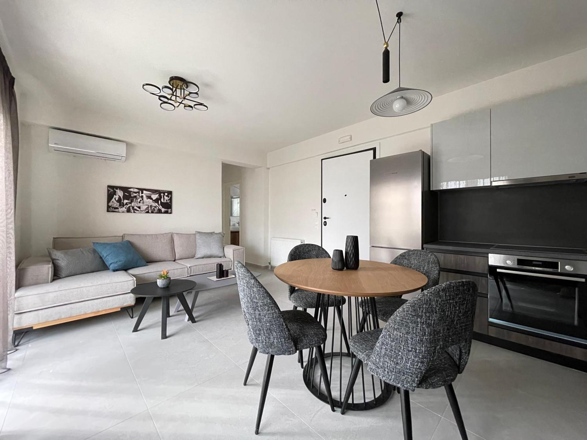Gleaming Apartments Near Athens Metro Mall Atenas Exterior foto